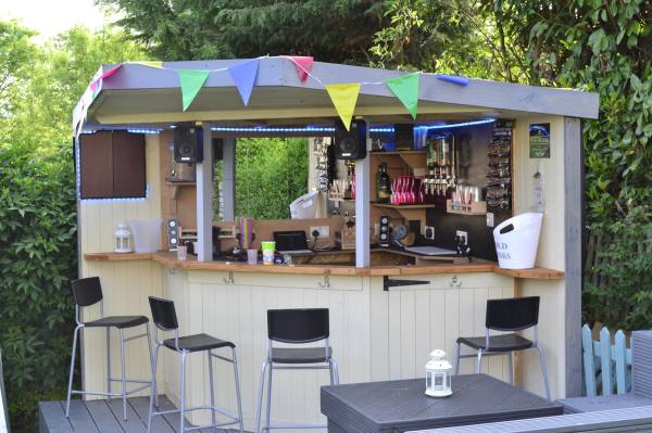 Garden Bar